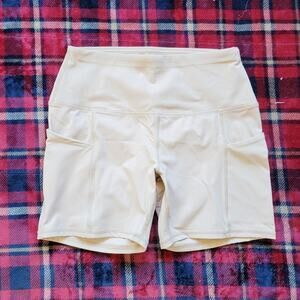 Oalka High Rise Fitted Bike Shorts